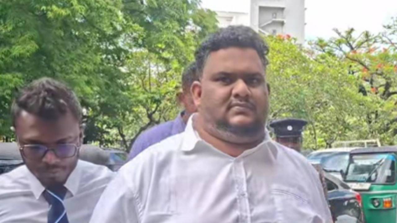 ආනයන මුවාවෙන් බිලියන 190ක් විදේශගත කළ සැකකරු රිමාන්ඩ්